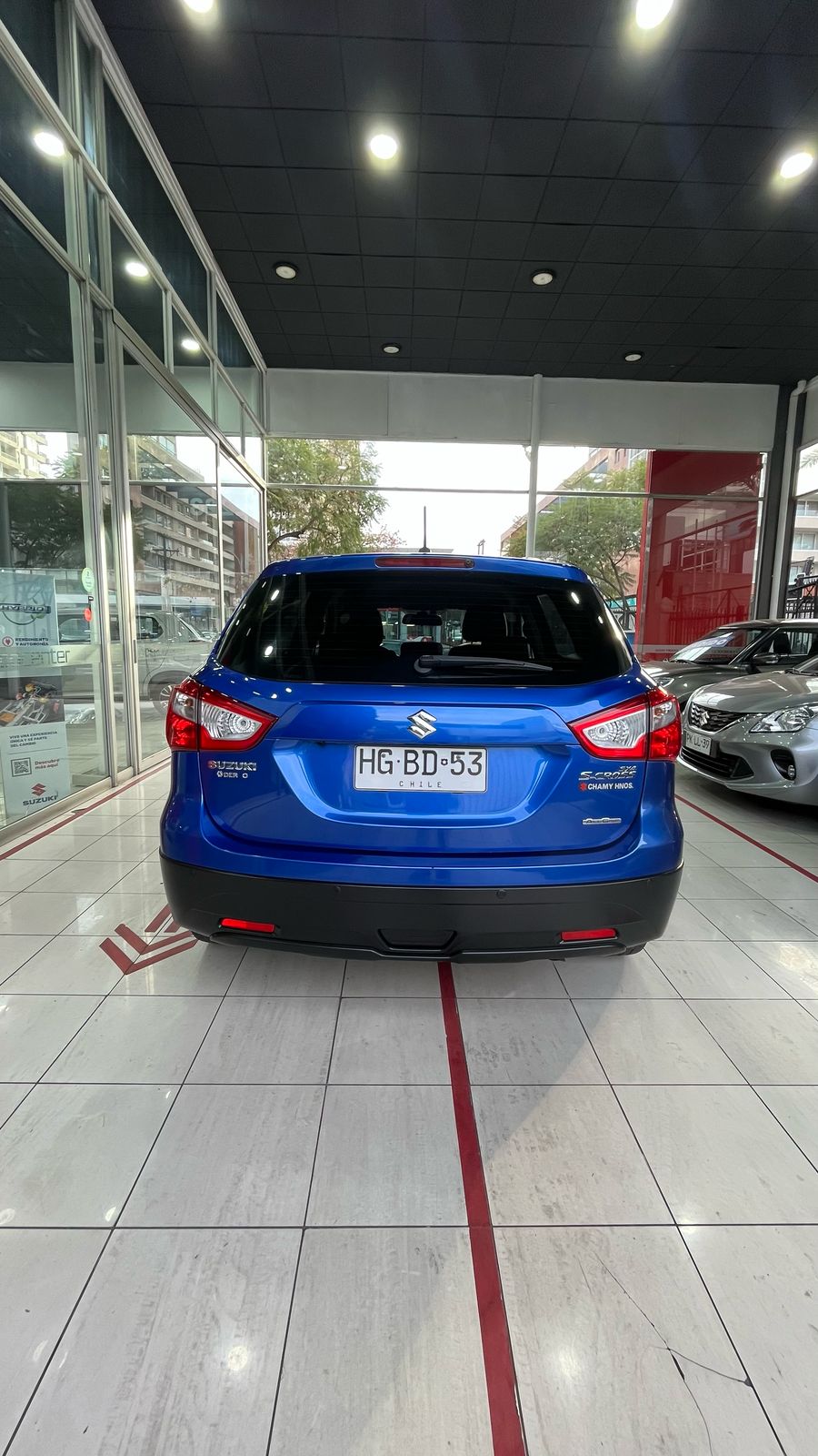 Suzuki SCROSS
